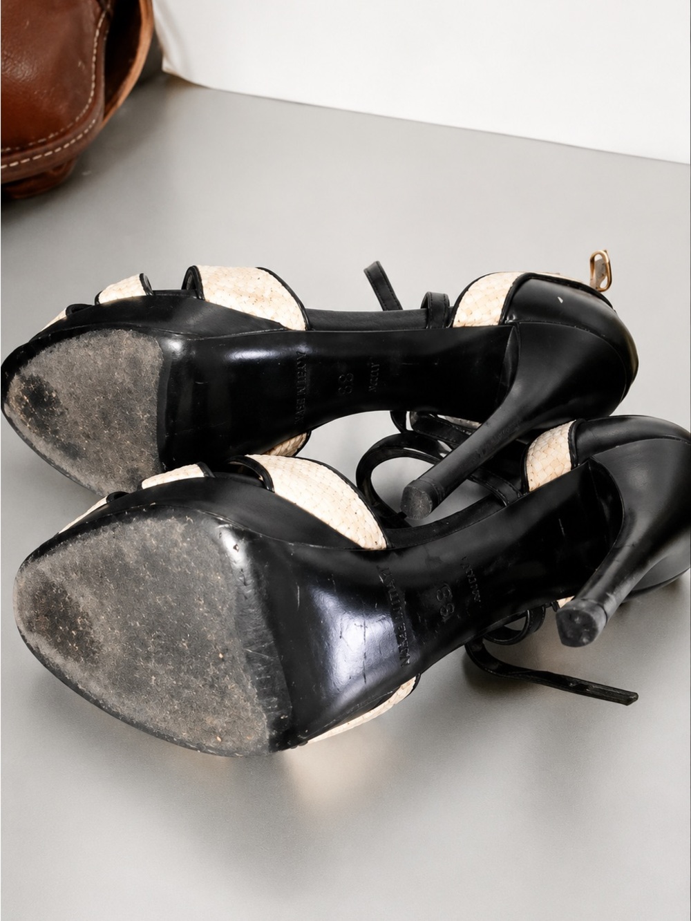 Ralph Lauren Collection Jecelyn II Floral Straw Leather Platform Sandals - Picture 3 of 5